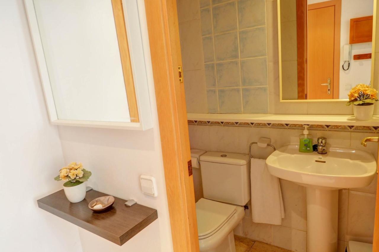 Parellades Apartment By Hello Homes ซีเจส ภายนอก รูปภาพ