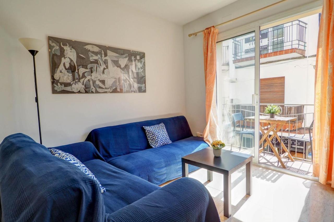 Parellades Apartment By Hello Homes ซีเจส ภายนอก รูปภาพ